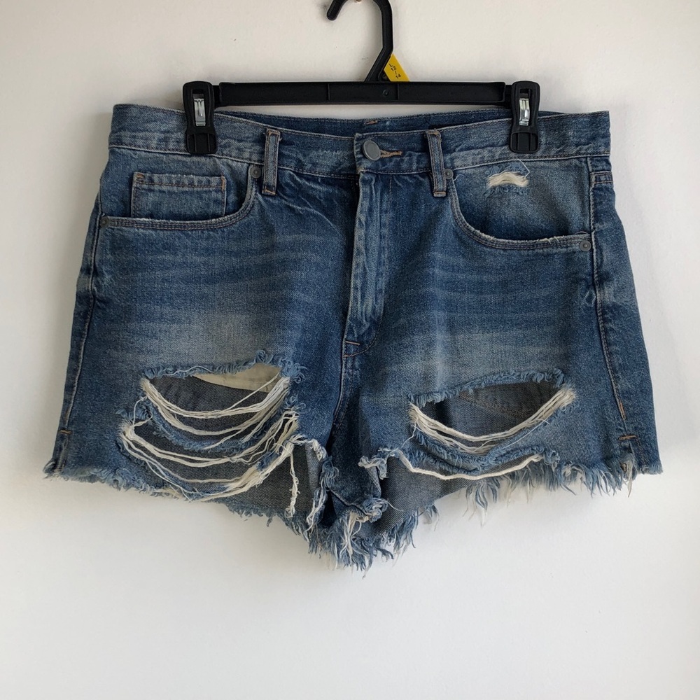 Blank NYC High-Rise Distressed Frayed Hem Denim Shorts